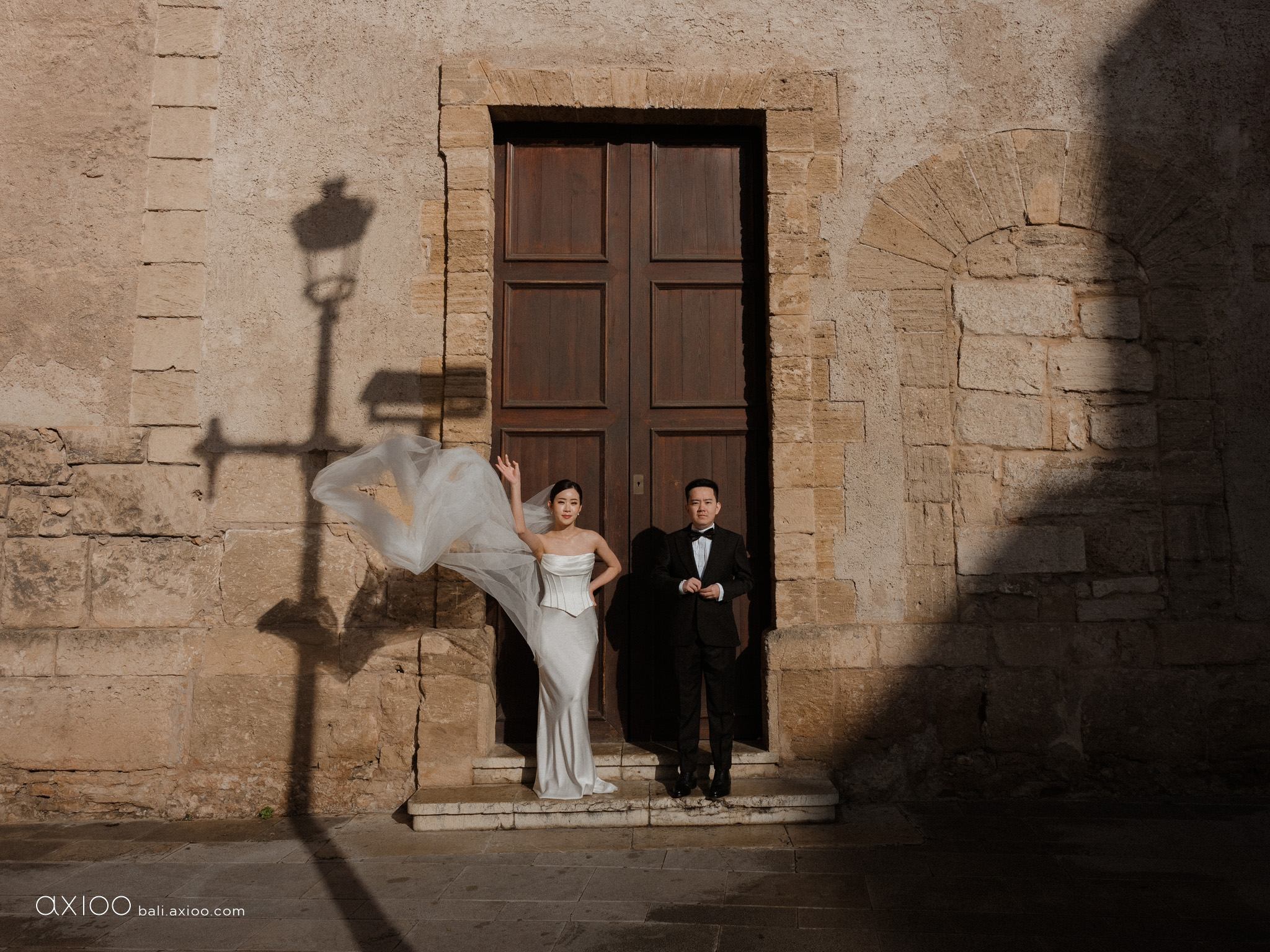 Axioo: Sunlit Whispers of Mallorca